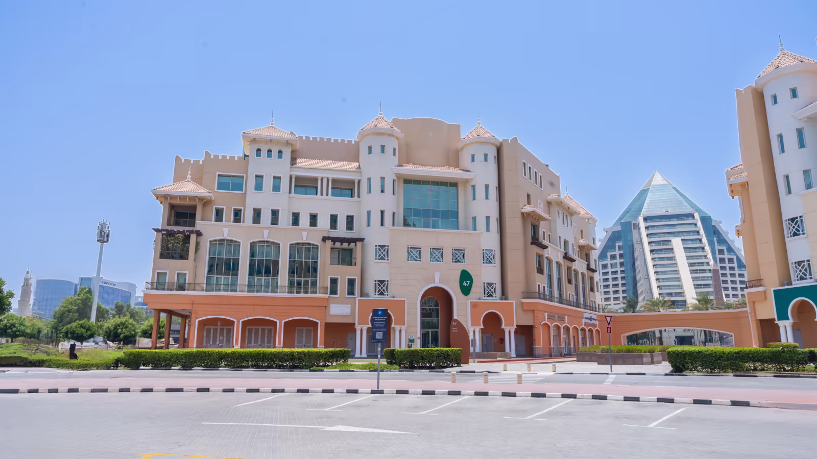 Street view of Building 47, Dubai Healthcare City, where Chughtai Clinic Dubai is located